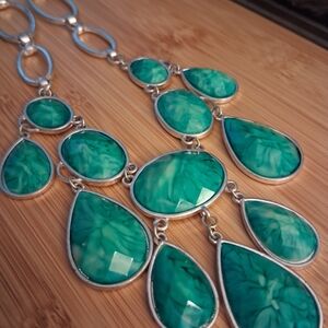 Elegant Silver and Green Necklace
